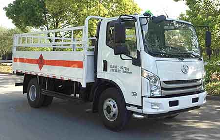 躍進(jìn)超越C500國六氣瓶運輸車(chē)