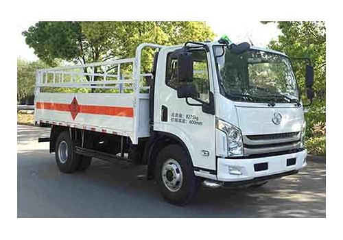 躍進(jìn)超越C500國六氣瓶運輸車(chē)