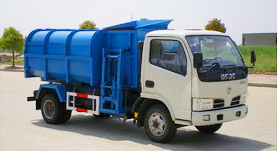 東風(fēng)福瑞卡掛桶垃圾車(chē)(5立方)