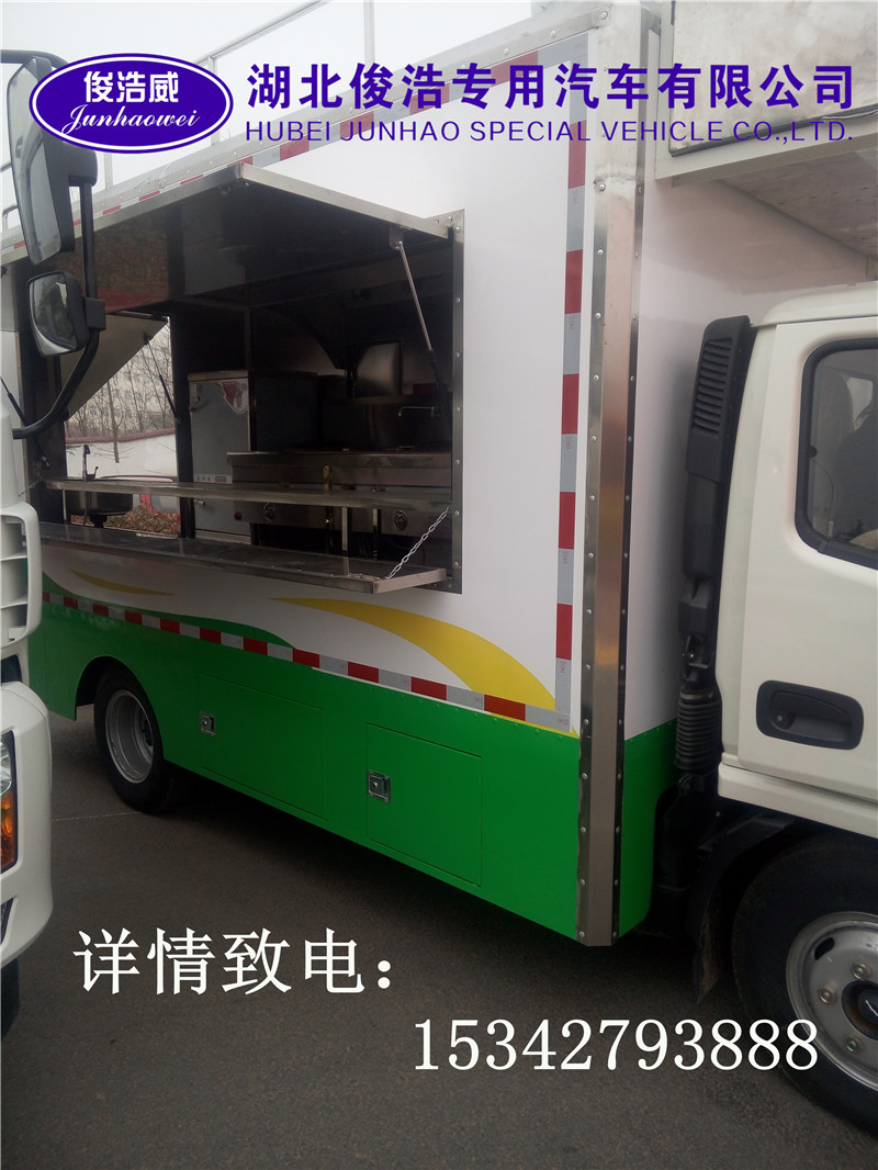 東風(fēng)多利卡餐車(chē)
