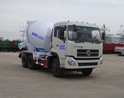 HLQ5250GJBD混凝土攪拌運輸車(chē)